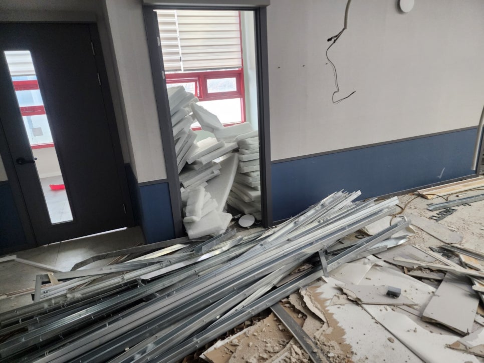 경기도 상가 매장 원상복구 철거 완료 후 보증금 반환 준비 현장 - 안전한철거